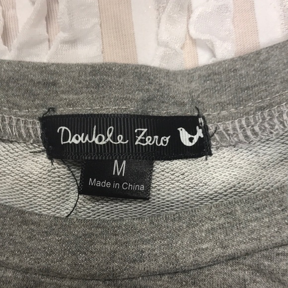 Ladies sweat shirt with sequins - Picture 3 of 3